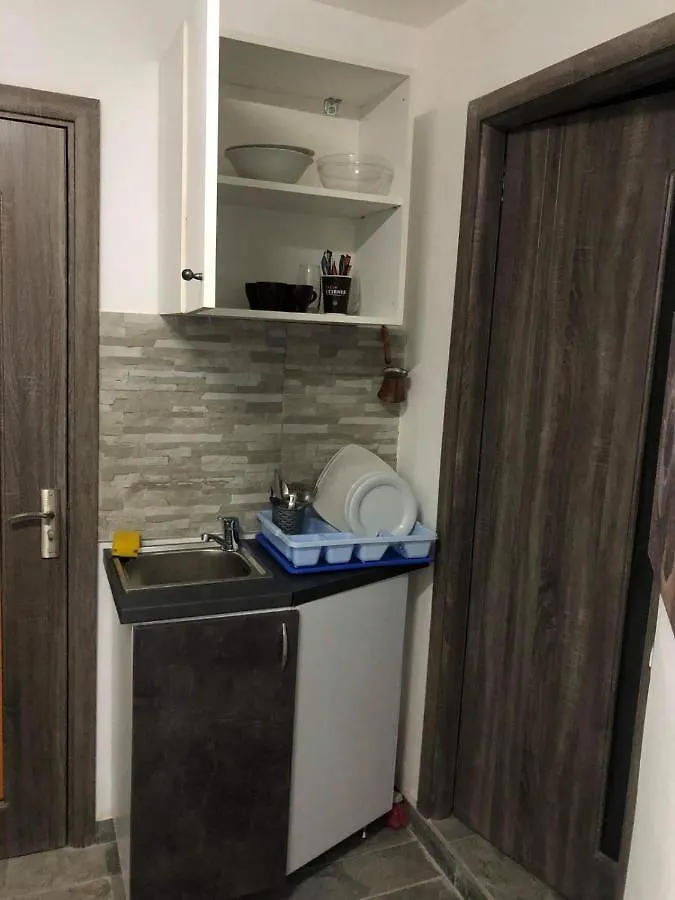 Studio In Near North Station Bucharest